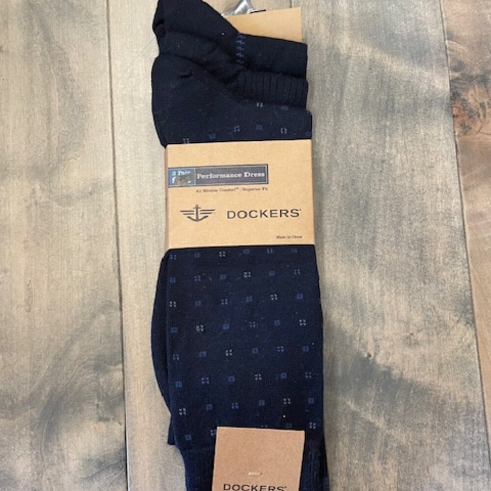 3 pairs of Dockers Black with designs performance dress socks. fits 6-12 NWT